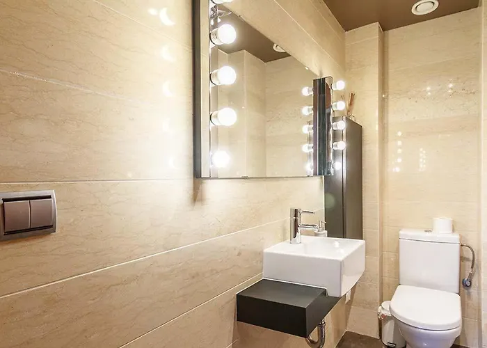 Vivienda Turistica Duplex Isozaki-guggenheim