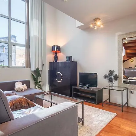 Vivienda Turistica Duplex Isozaki-guggenheim * בילבאו