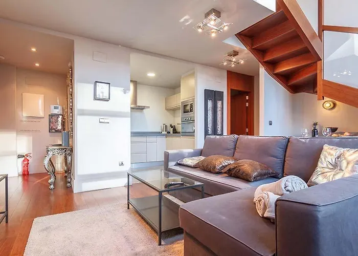 Vivienda Turistica Duplex Isozaki-guggenheim * Більбао