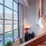Vivienda Turística Isozaki-guggenheim