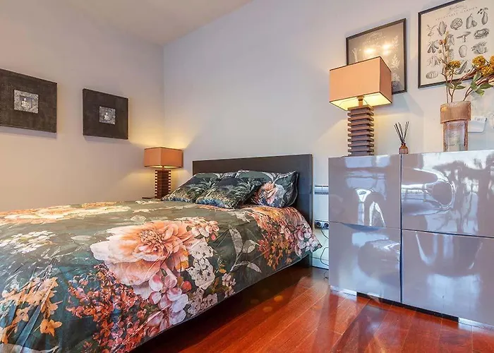 Vivienda Turistica Duplex Isozaki-guggenheim * Bilbao